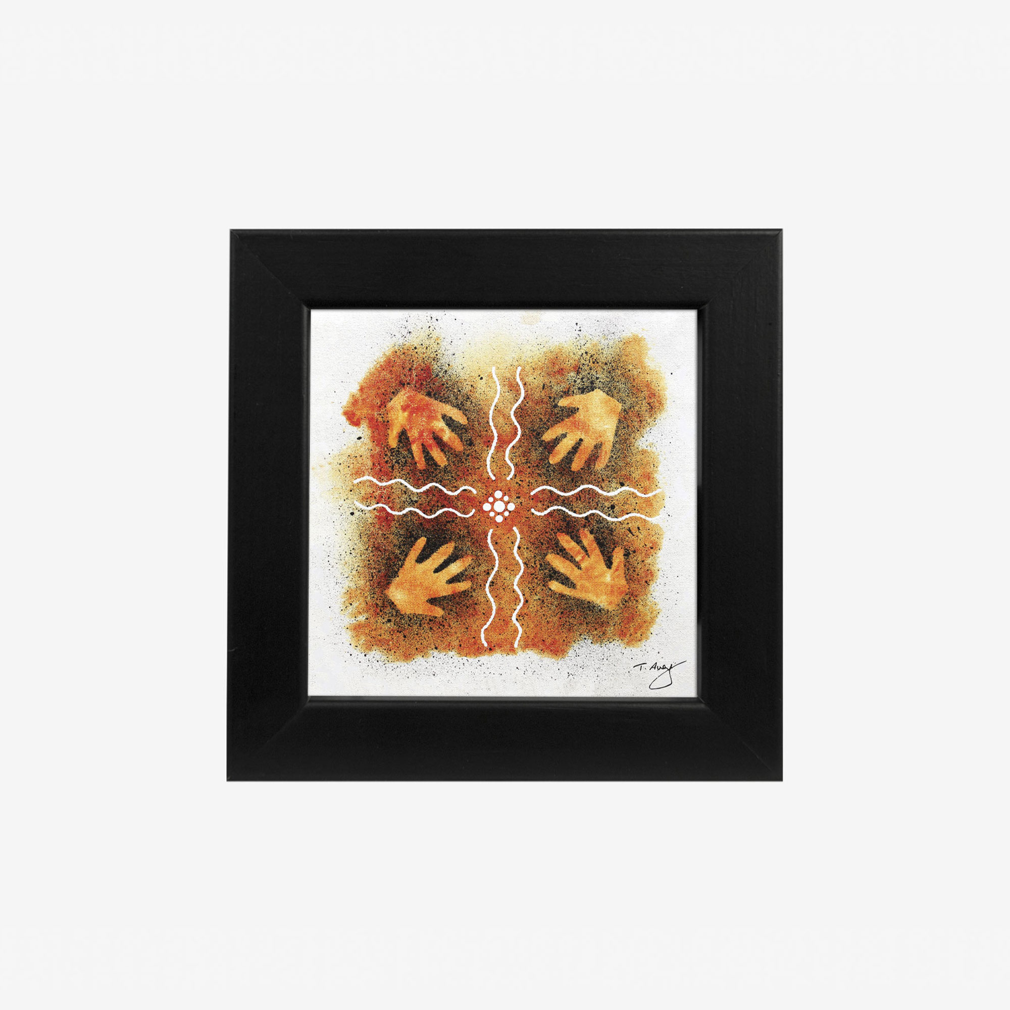 90319-Thomas-4x4-hands-on-rock-face-black