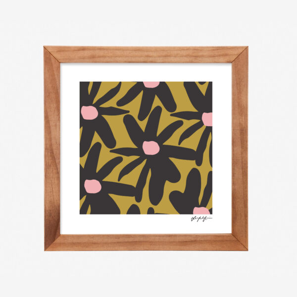 20726-Lucy-8x8-Guyayn-yellow