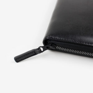 20004_Basics_A4_Leather_Zip_Compendium_06